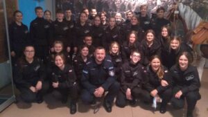 POLICJA