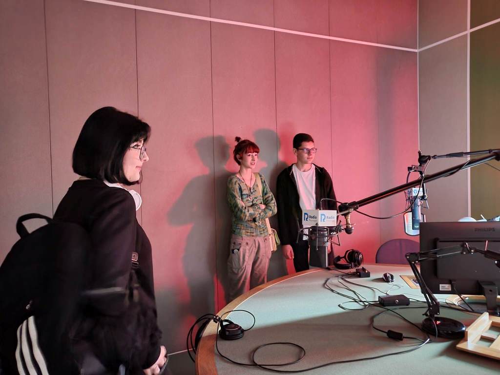 radio