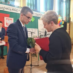 pozegnanie maturzystow23 (49)