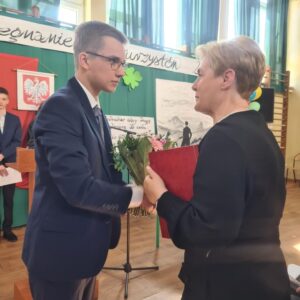 pozegnanie maturzystow23 (50)