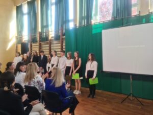 pozegnanie maturzystow23 (54)