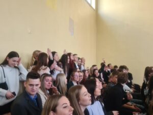 pozegnanie maturzystow23 (56)