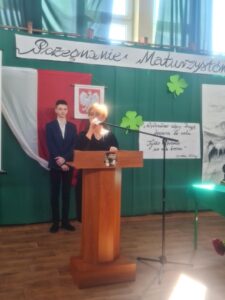 pozegnanie maturzystow23 (58)