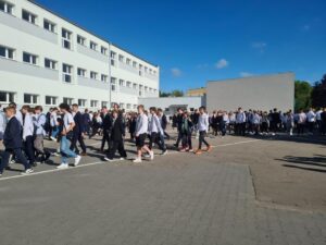 rozpoczęcie roku szkolnego2324 (6)