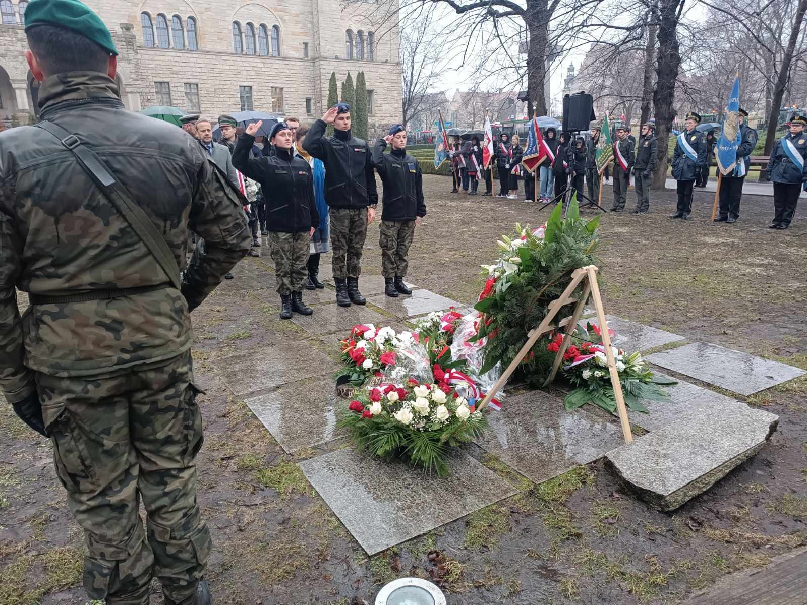 84. ROCZNICA ZSYŁKI POLAKÓW NA SYBIR (4) 84. ROCZNICA ZSYŁKI POLAKÓW NA SYBIR (4)