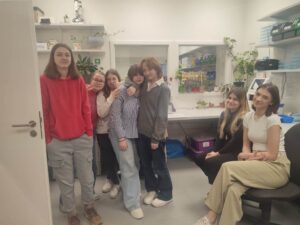 w salonie optycznym (7)