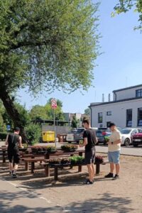 Samorządowe, coroczne upiększanie FSU 2023 24 (14)