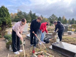 Wszystkich Świętych (10)