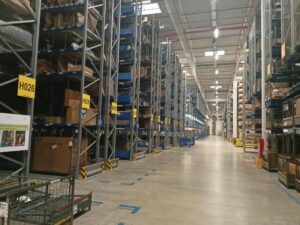 Wycieczka do Centrum Dystrybucji Volkswagen (4)