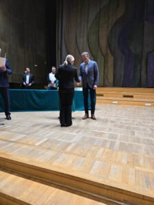 Nagroda dla Emilii (2)