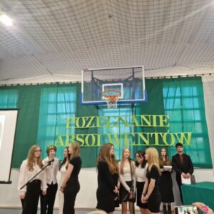 pożegnanie absolwentów (1)