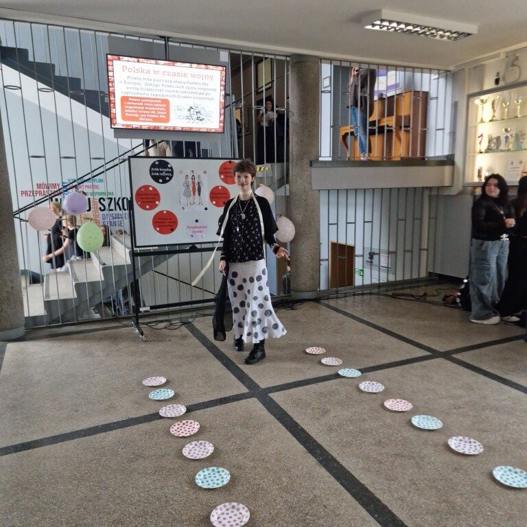 Międzynarowy Dzień Kropki (9)