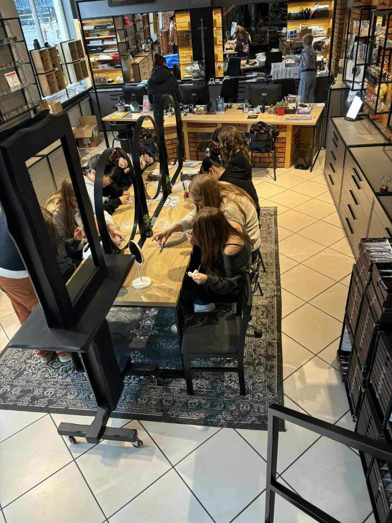 3T2 w salonie optycznym (9)