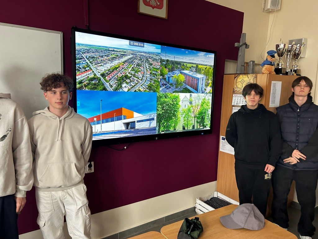 projekt klasy 2O2 (6)