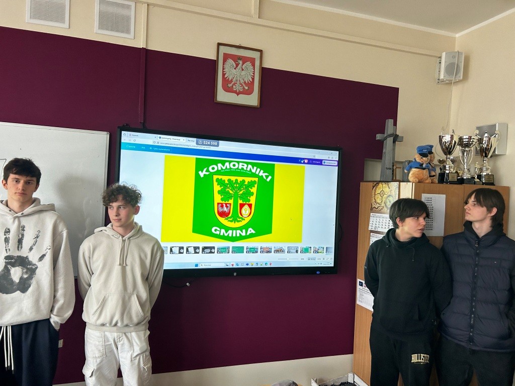 projekt klasy 2O2 (8)