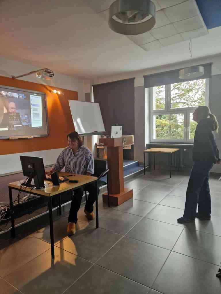 spotkanie z ambasadorem (10)