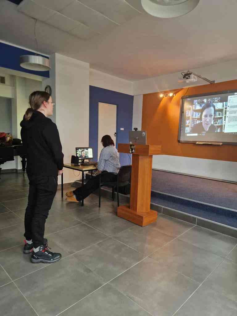 spotkanie z ambasadorem (14)