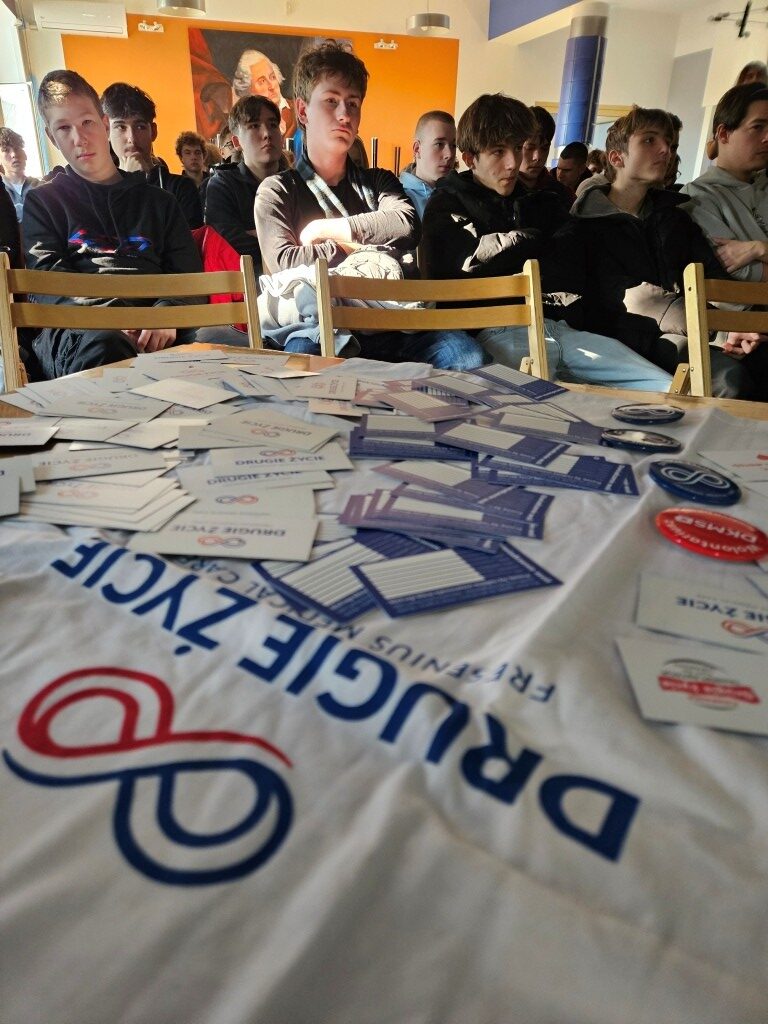 Kampanii Drugie Życie (3)